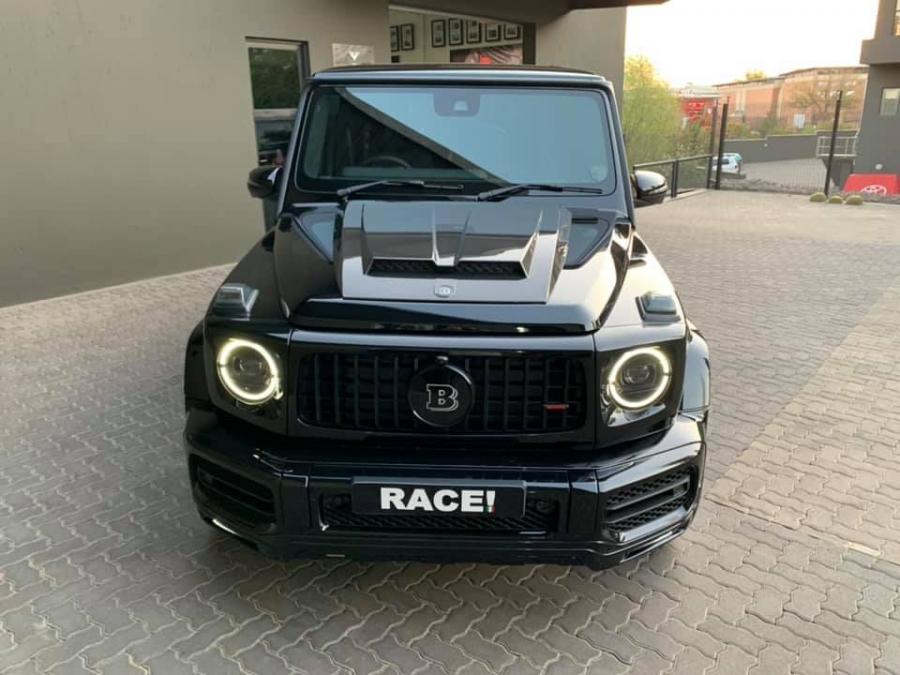  Mercedes-AMG G63 by Brabus & RACE! 2019 года  (фото 10 из 15)